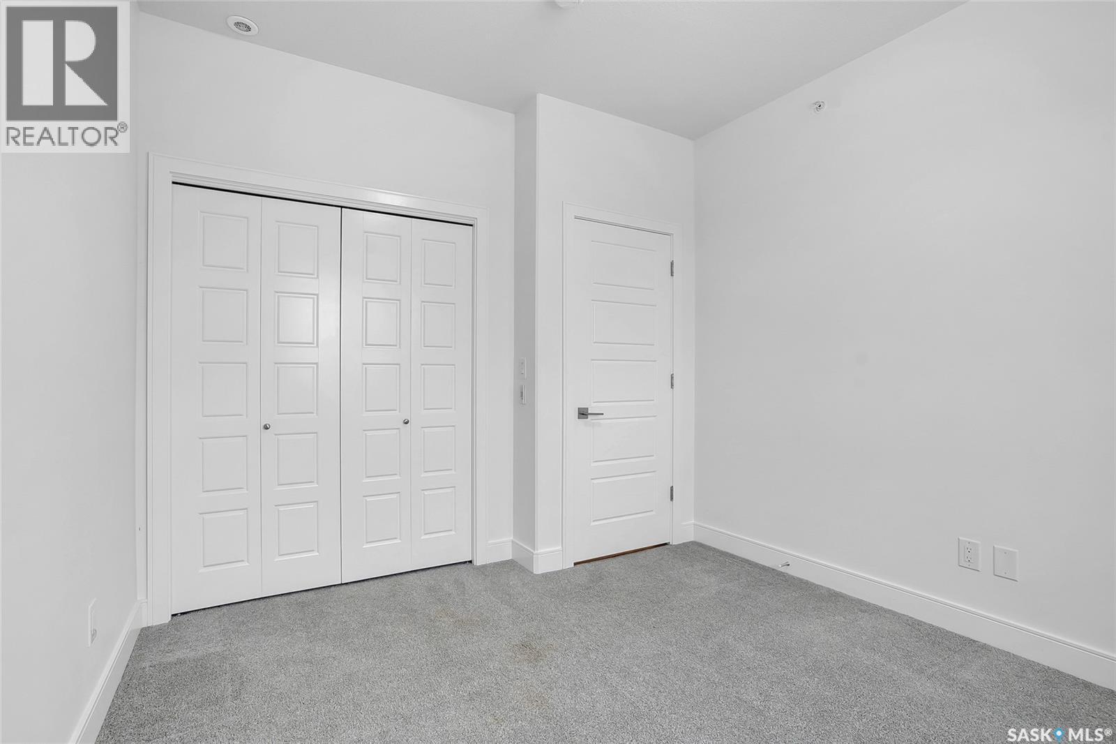 300 105 Willis Crescent, Saskatoon, Saskatchewan  S7T 0Z3 - Photo 23 - SK023724