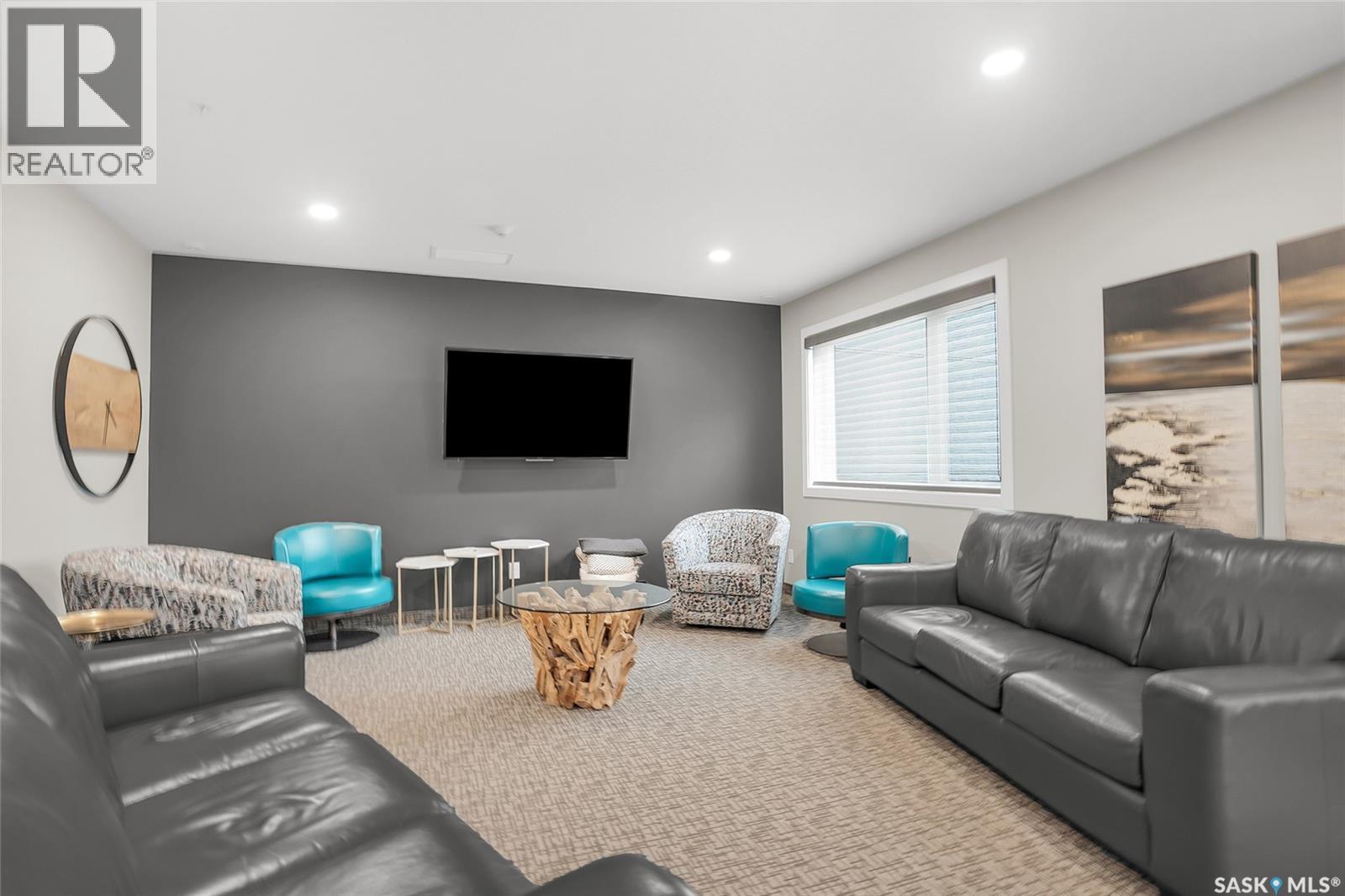 300 105 Willis Crescent, Saskatoon, Saskatchewan  S7T 0Z3 - Photo 36 - SK023724