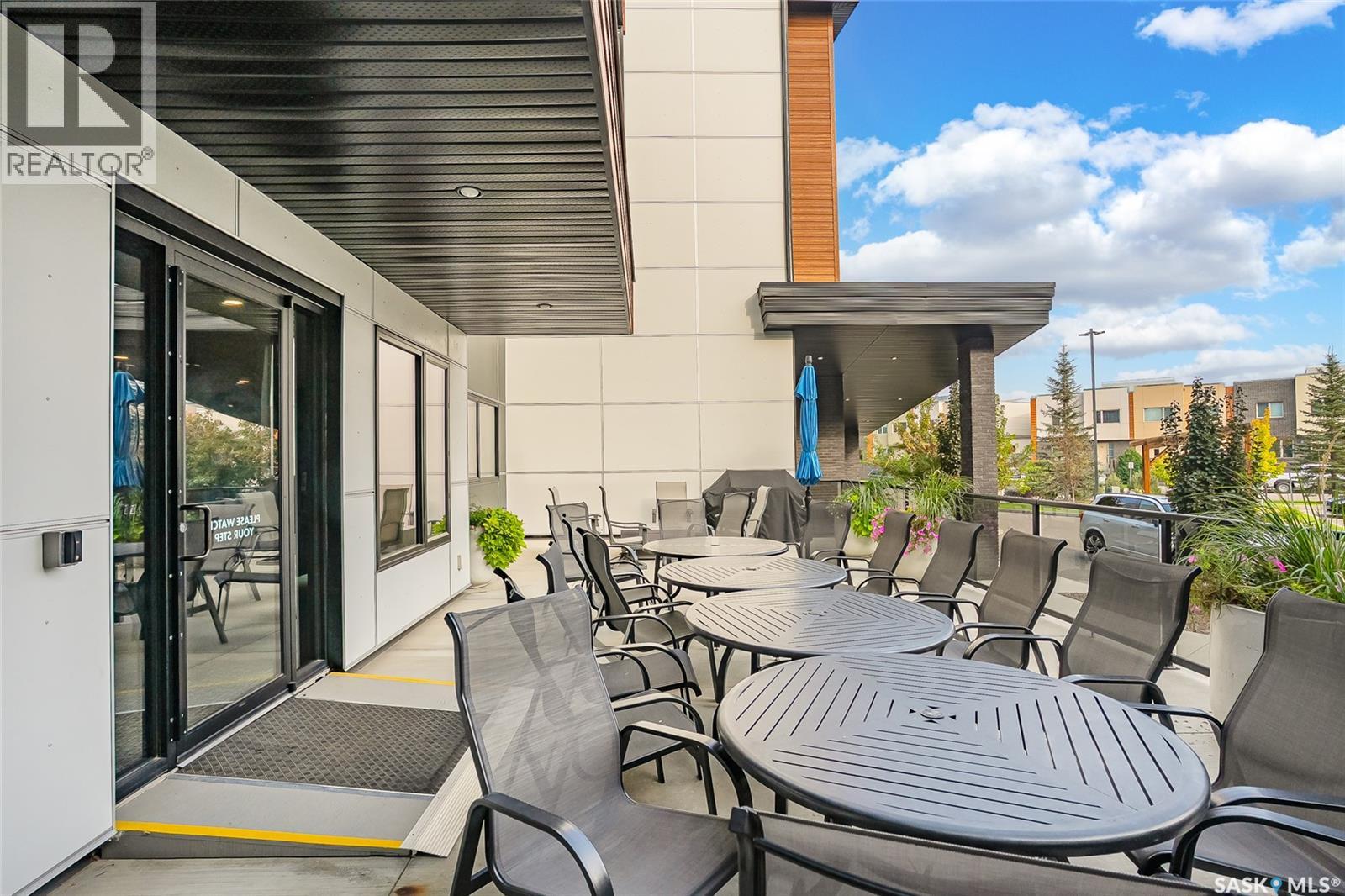 300 105 Willis Crescent, Saskatoon, Saskatchewan  S7T 0Z3 - Photo 39 - SK023724