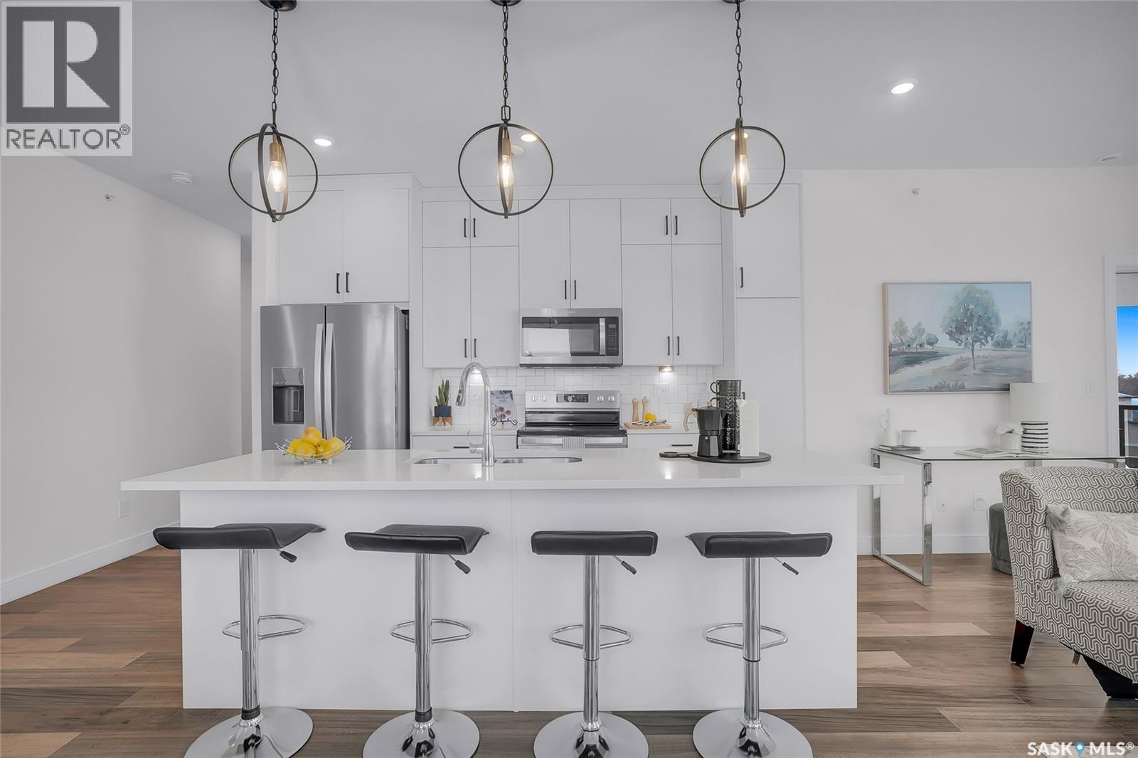 300 105 Willis Crescent, Saskatoon, Saskatchewan  S7T 0Z3 - Photo 4 - SK023724