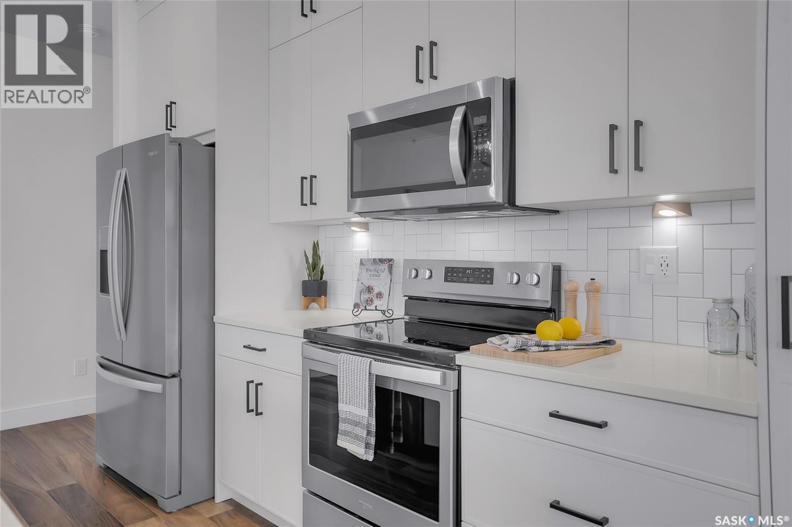 300 105 Willis Crescent, Saskatoon, Saskatchewan  S7T 0Z3 - Photo 8 - SK023724