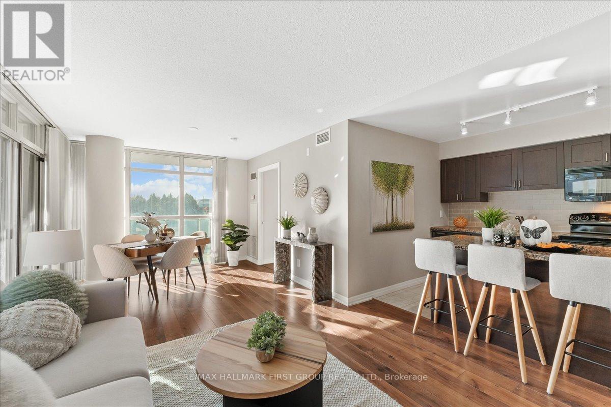 303 - 1600 Charles Street, Whitby (Port Whitby), Ontario  L1N 0G4 - Photo 9 - E12485762