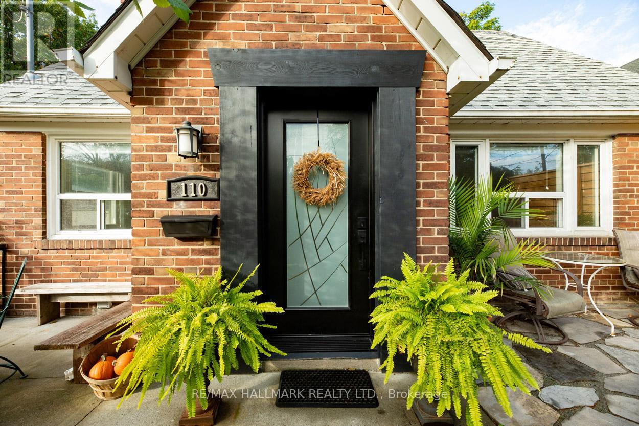 110 Lakeside Avenue, Toronto, Ontario M1N 3C1 - Photo 2 - E12471356