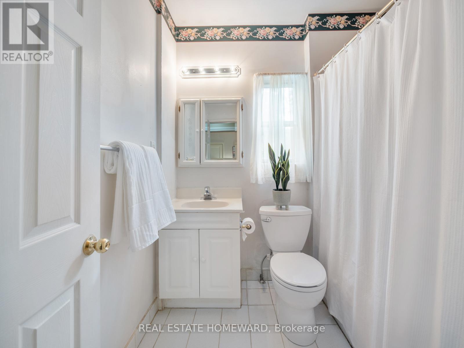 5 Northview Avenue, Toronto, Ontario  M1N 1V9 - Photo 12 - E12527790