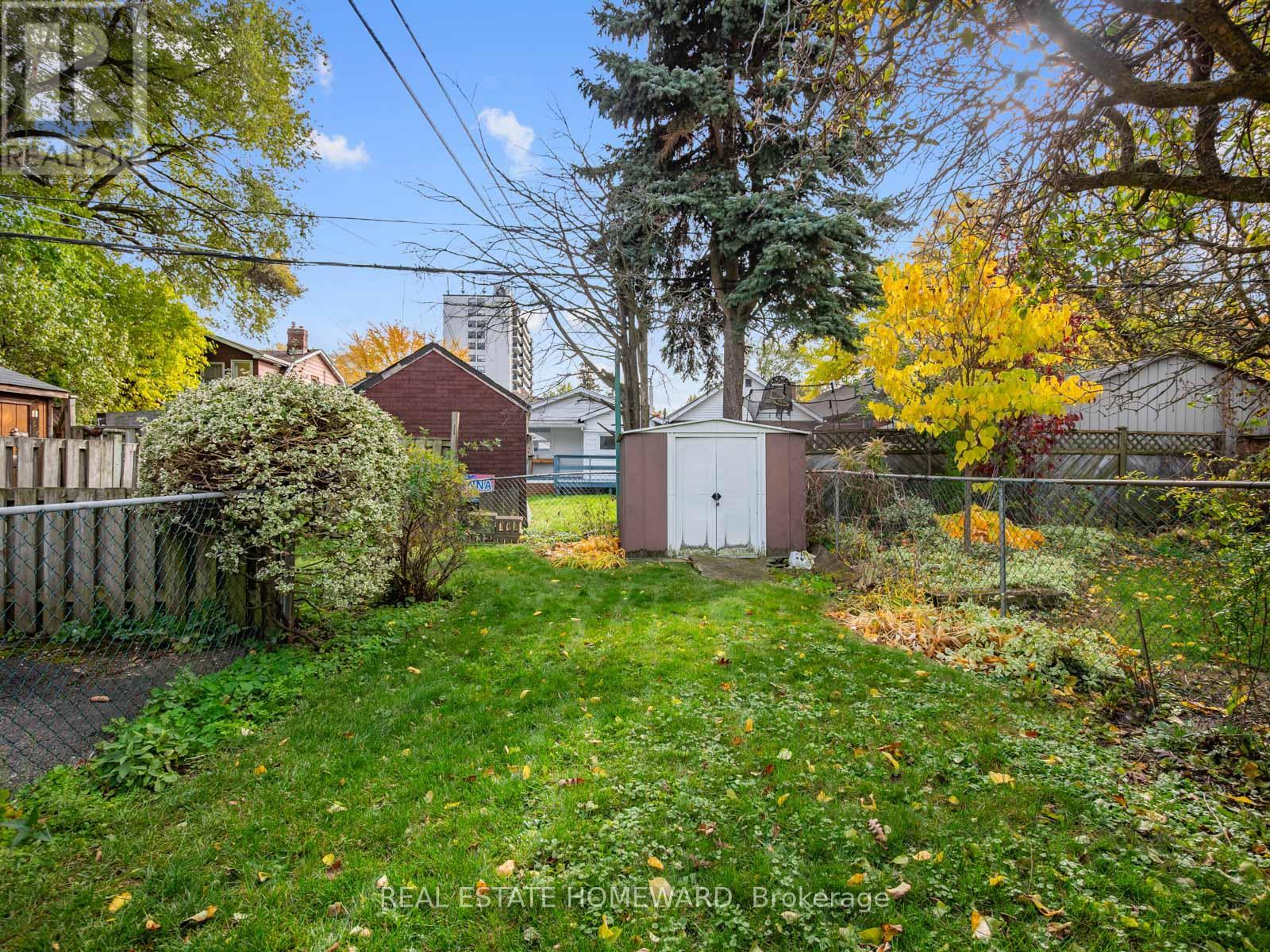 5 Northview Avenue, Toronto, Ontario  M1N 1V9 - Photo 15 - E12527790