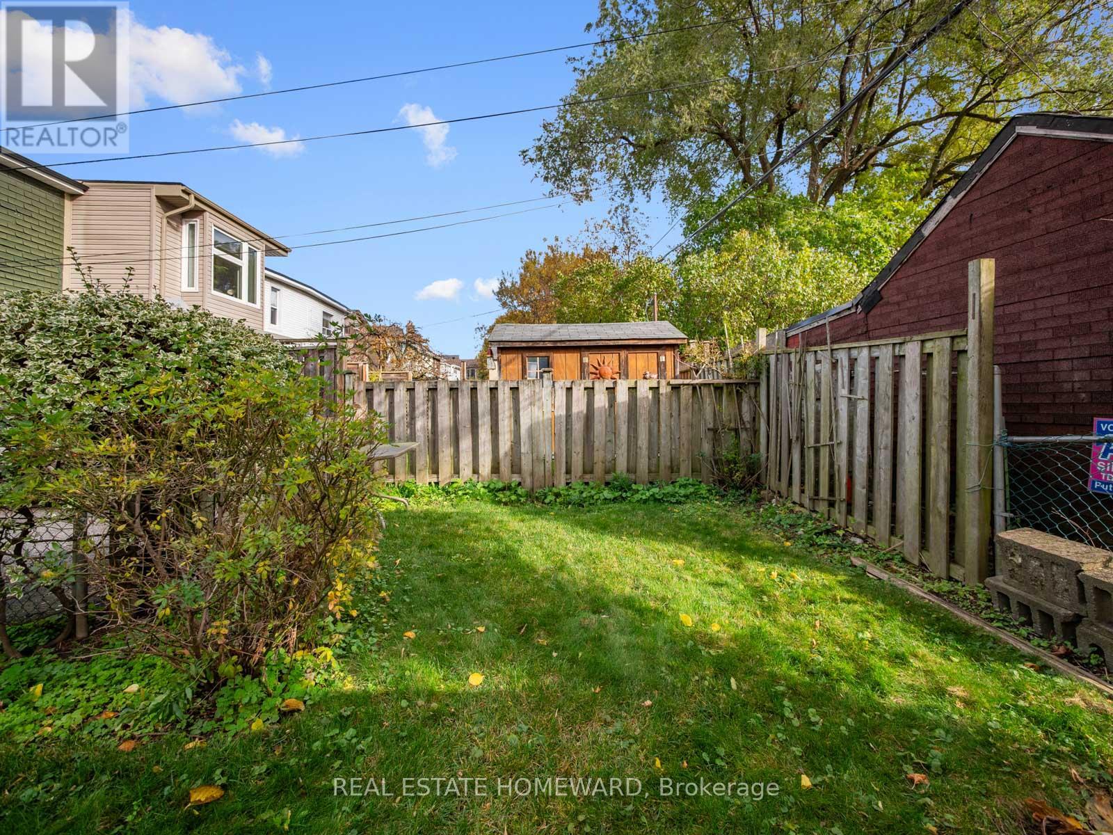 5 Northview Avenue, Toronto, Ontario  M1N 1V9 - Photo 16 - E12527790