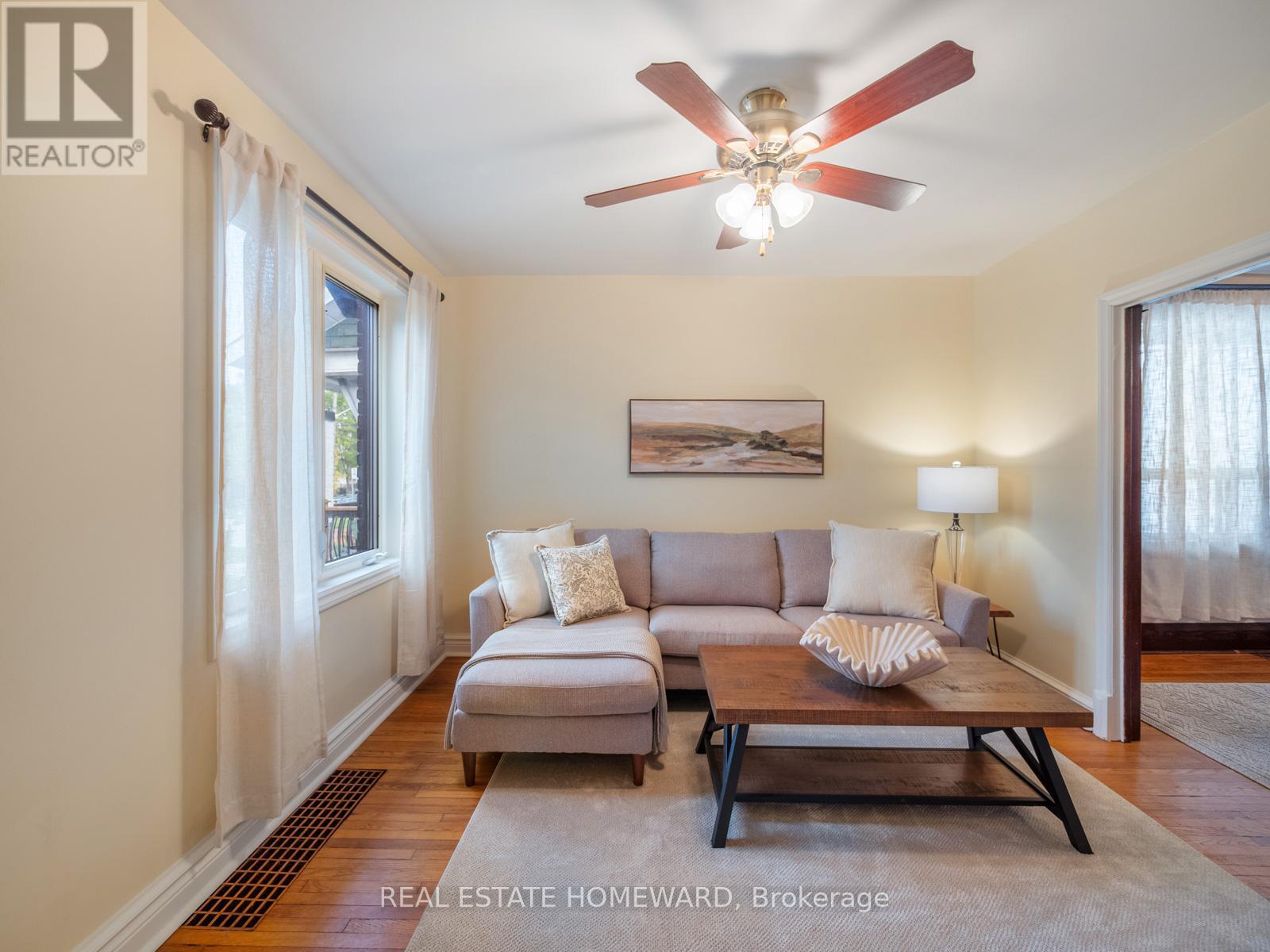 5 Northview Avenue, Toronto, Ontario  M1N 1V9 - Photo 5 - E12527790