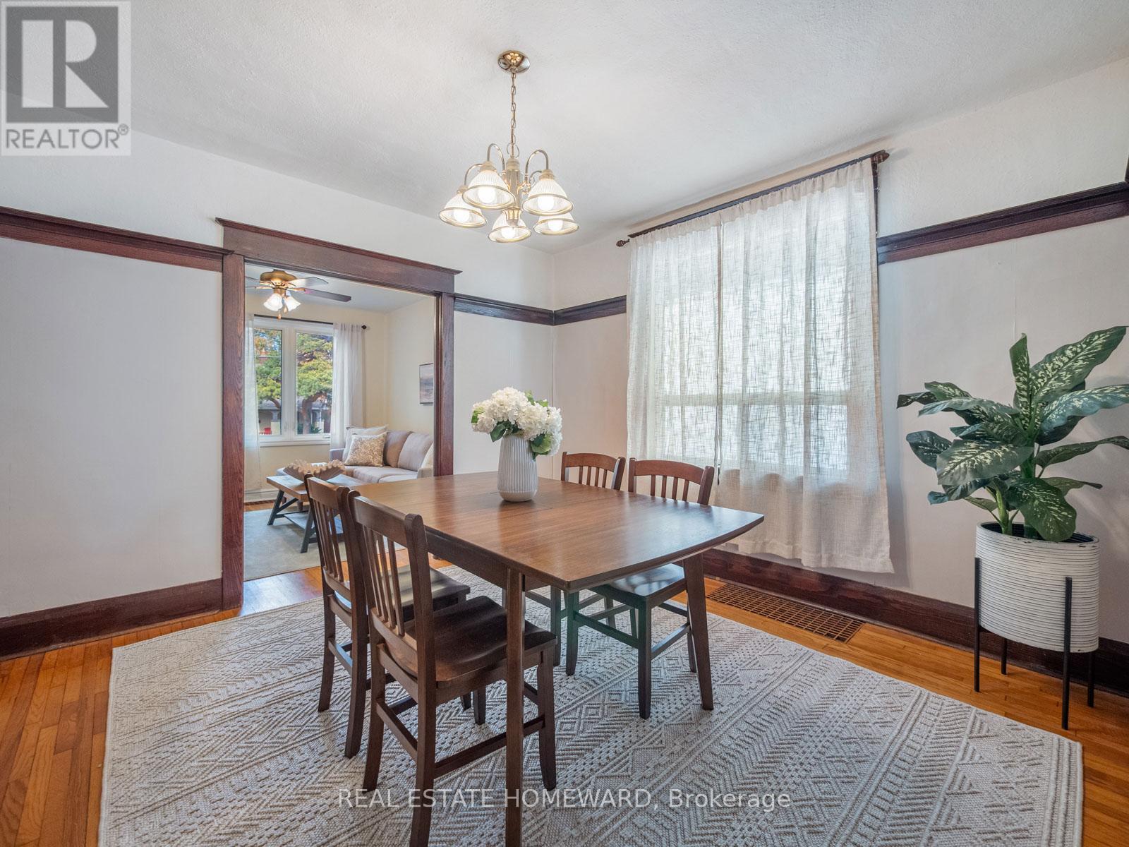 5 Northview Avenue, Toronto, Ontario  M1N 1V9 - Photo 8 - E12527790