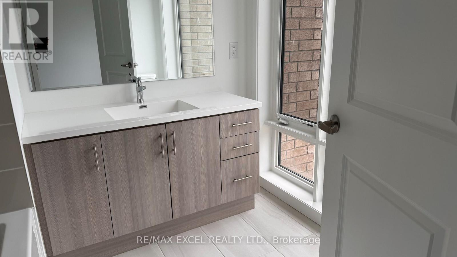 783 Stanstead Path, Oshawa, Ontario  L1K 3G4 - Photo 19 - E12527814