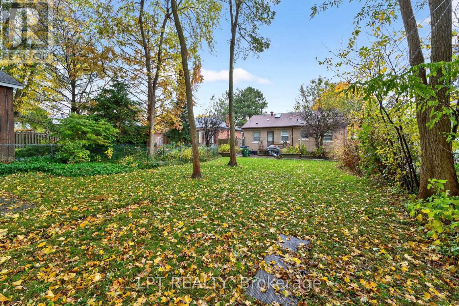 21 Knowlton Drive, Toronto, Ontario  M1M 2G8 - Photo 37 - E12527854