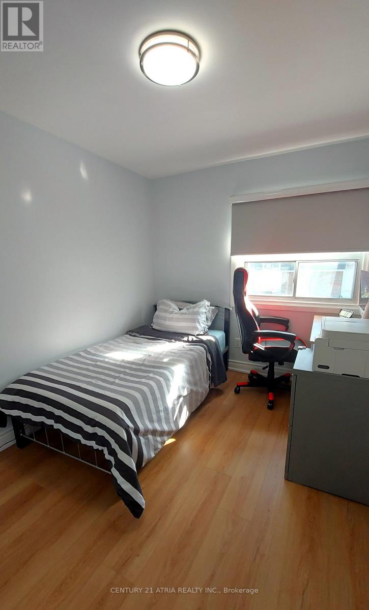 143 Purpledusk Trail, Toronto, Ontario  M1E 4C9 - Photo 16 - E12527870