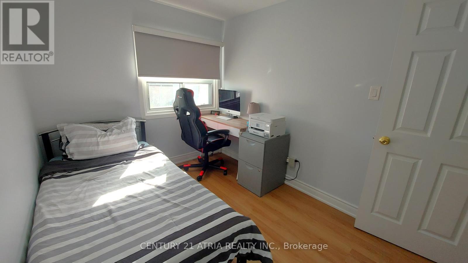 143 Purpledusk Trail, Toronto, Ontario  M1E 4C9 - Photo 17 - E12527870