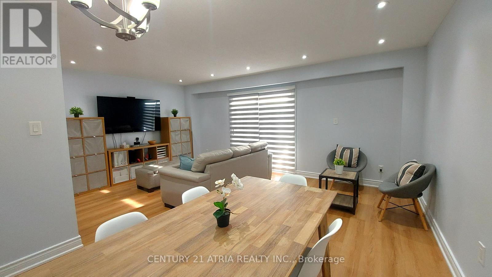 143 Purpledusk Trail, Toronto, Ontario  M1E 4C9 - Photo 2 - E12527870