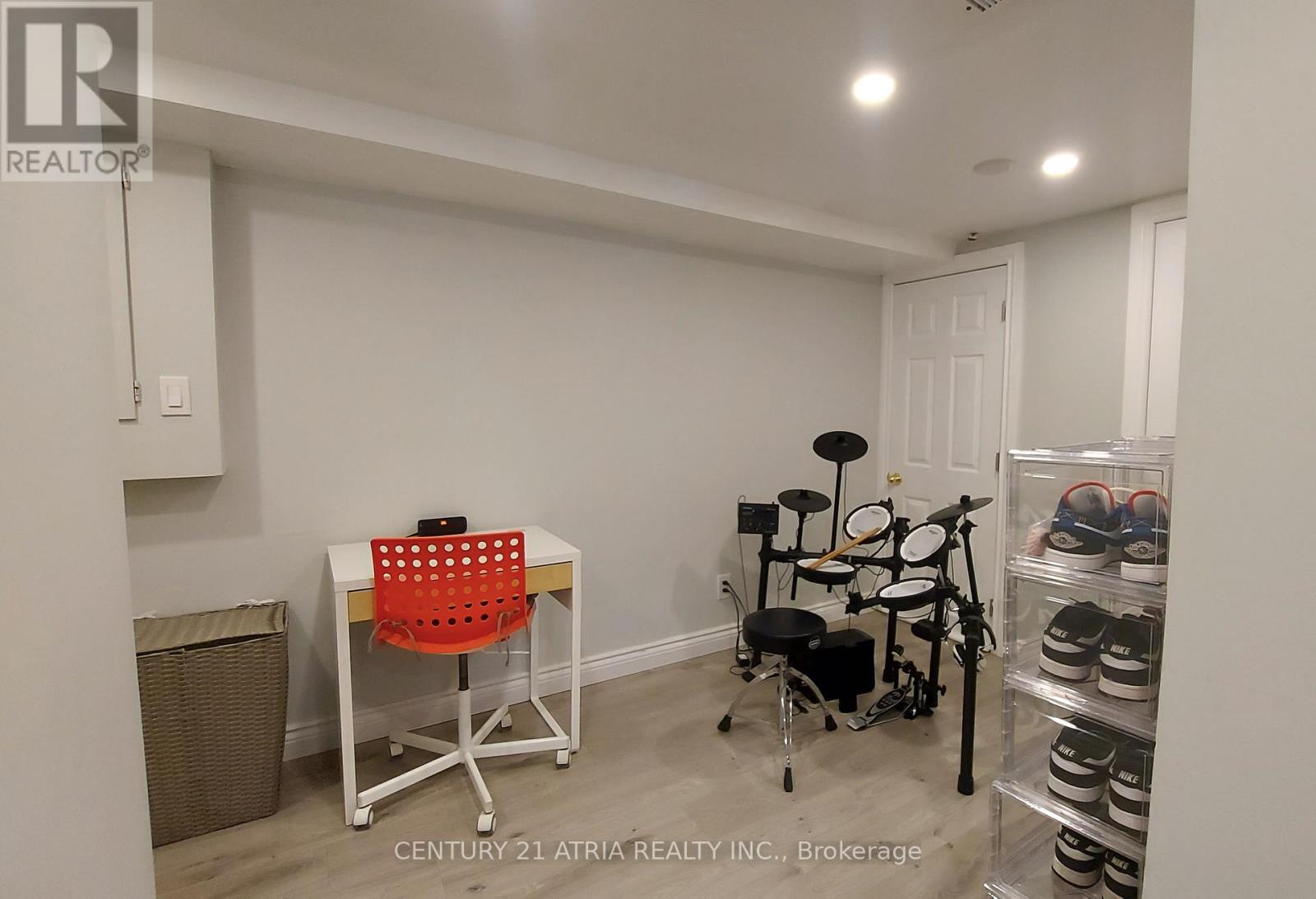 143 Purpledusk Trail, Toronto, Ontario  M1E 4C9 - Photo 20 - E12527870