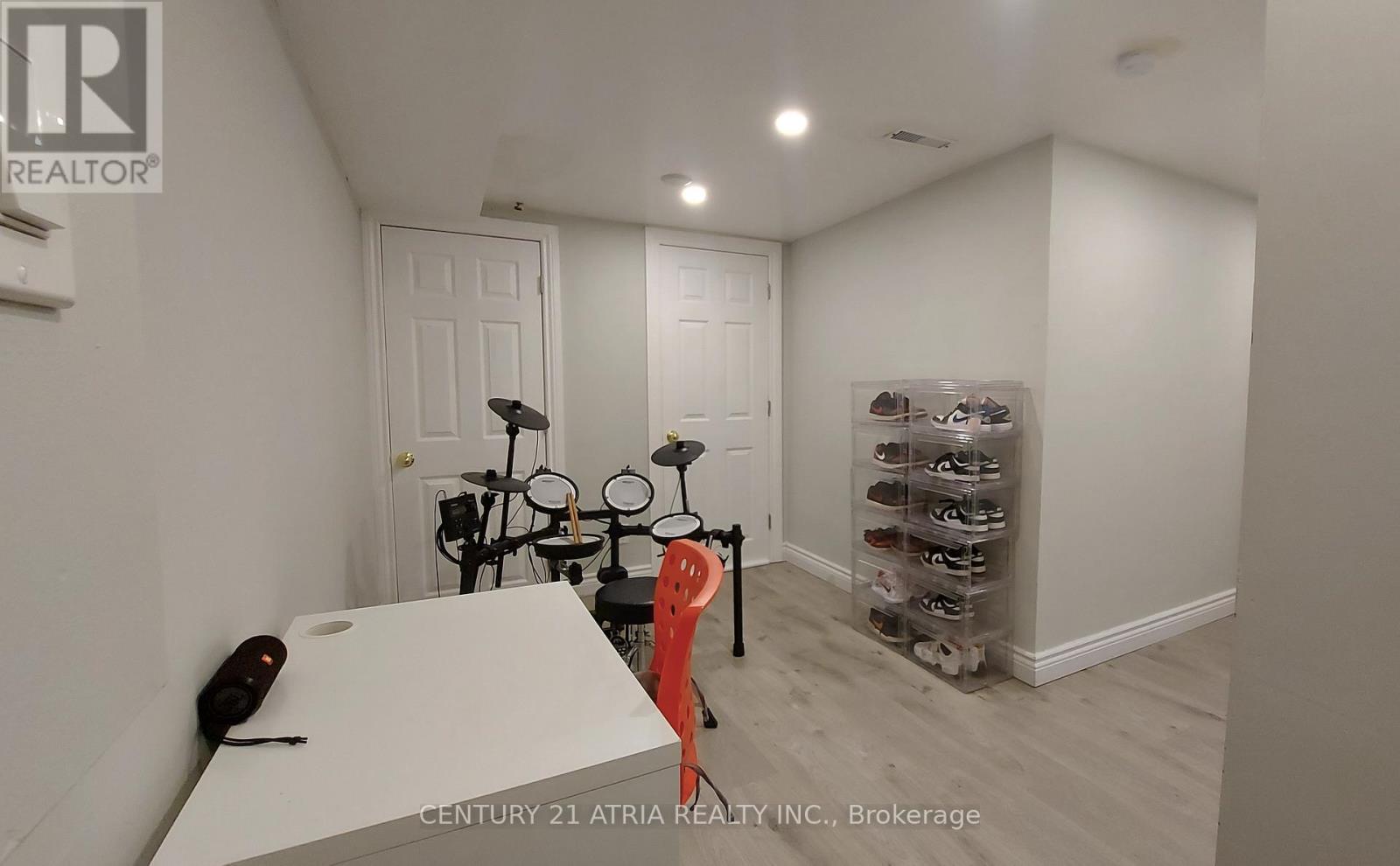 143 Purpledusk Trail, Toronto, Ontario  M1E 4C9 - Photo 21 - E12527870