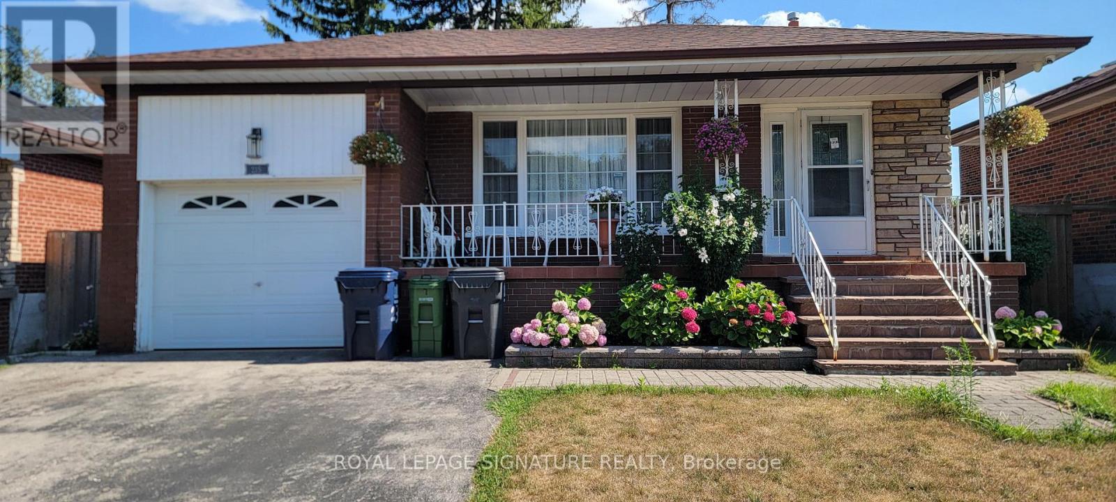 235 DANZIG STREET, Toronto, Ontario