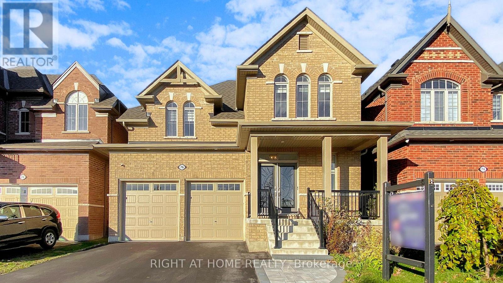 76 AUCKLAND DRIVE, Whitby, Ontario