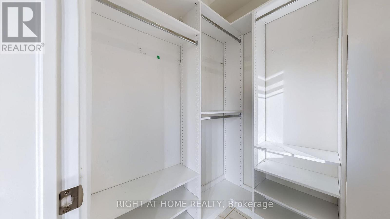 76 Auckland Drive, Whitby, Ontario  L1P 0G7 - Photo 18 - E12527904