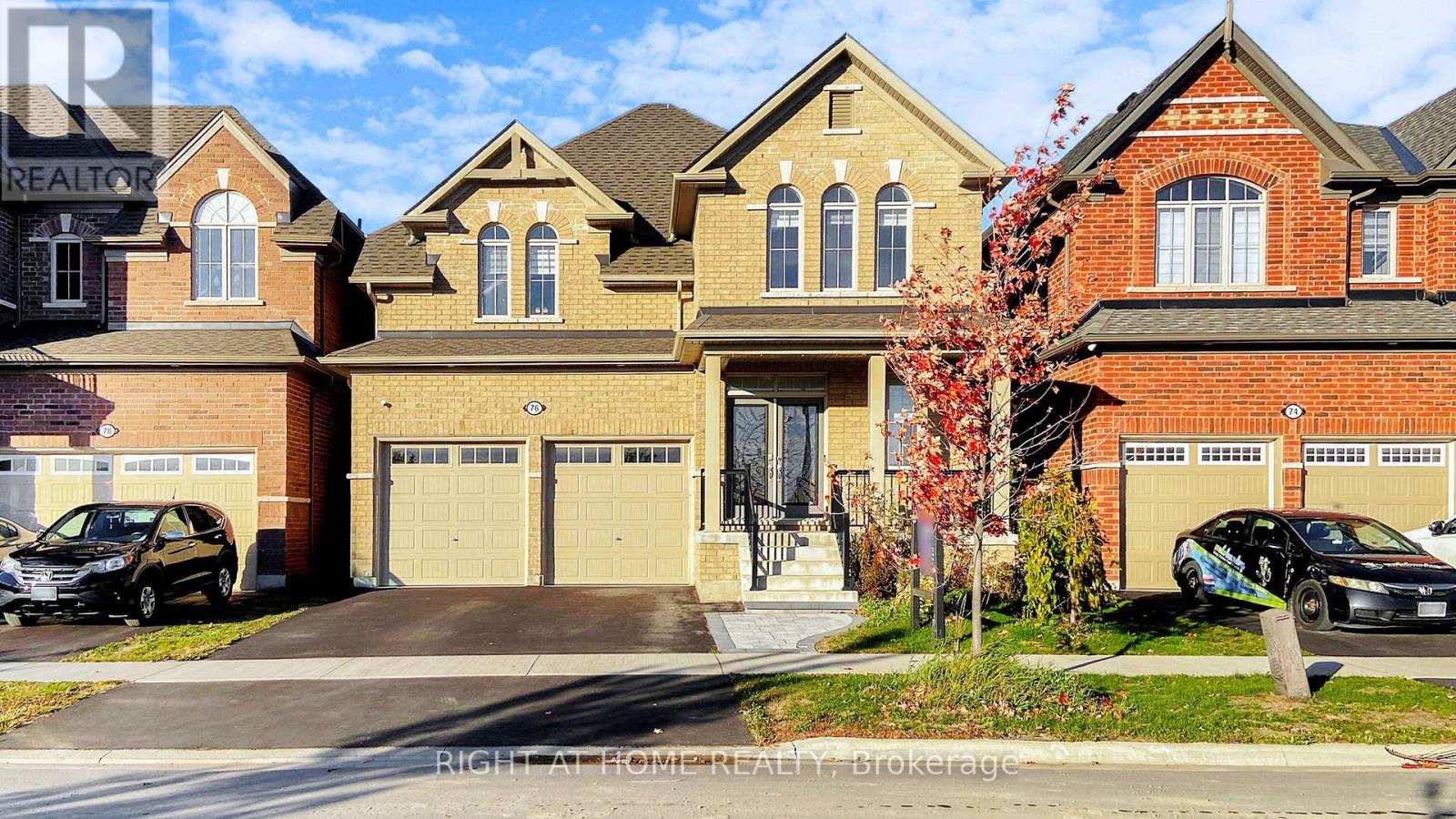 76 Auckland Drive, Whitby, Ontario  L1P 0G7 - Photo 2 - E12527904