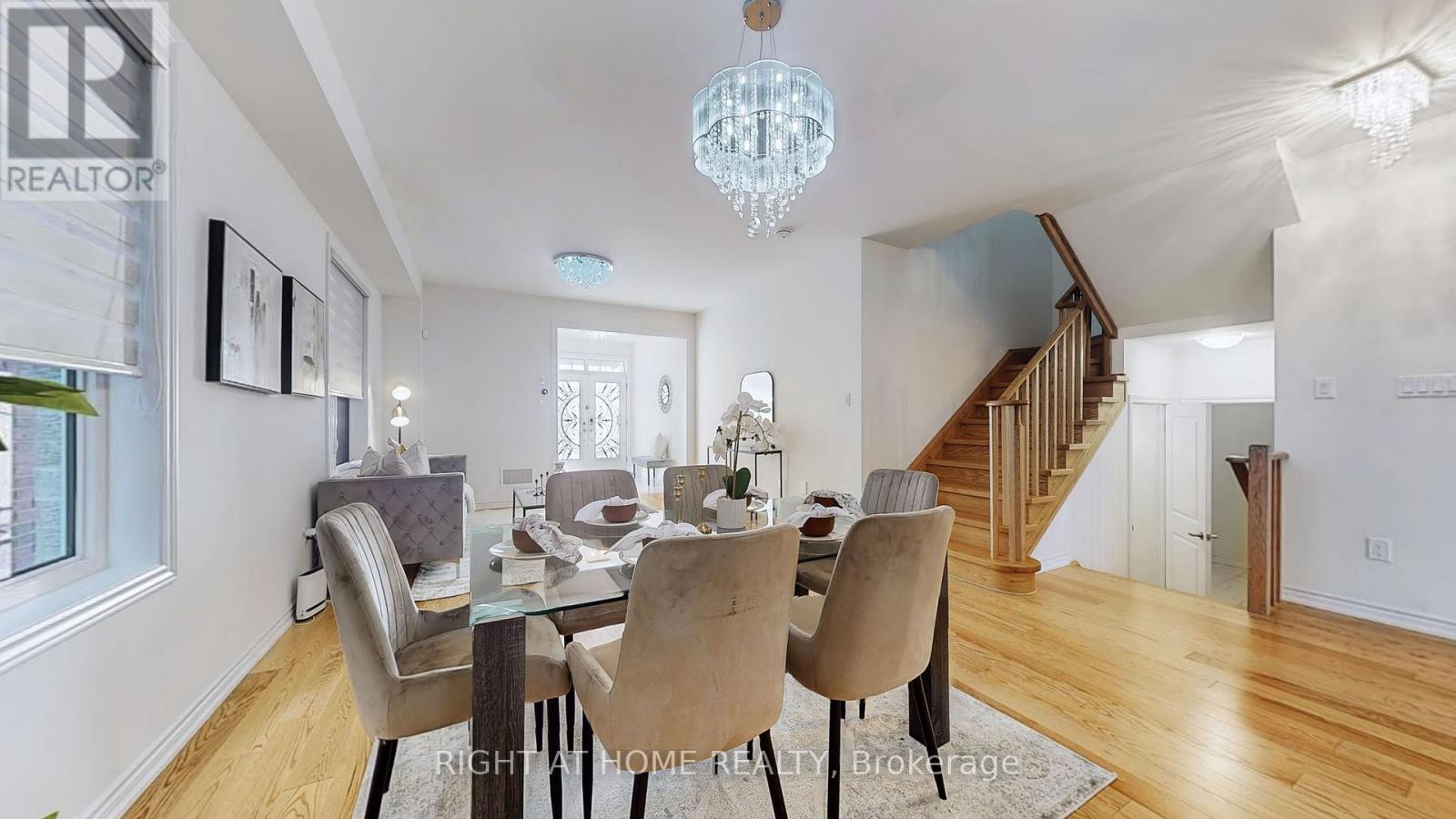 76 Auckland Drive, Whitby, Ontario  L1P 0G7 - Photo 7 - E12527904