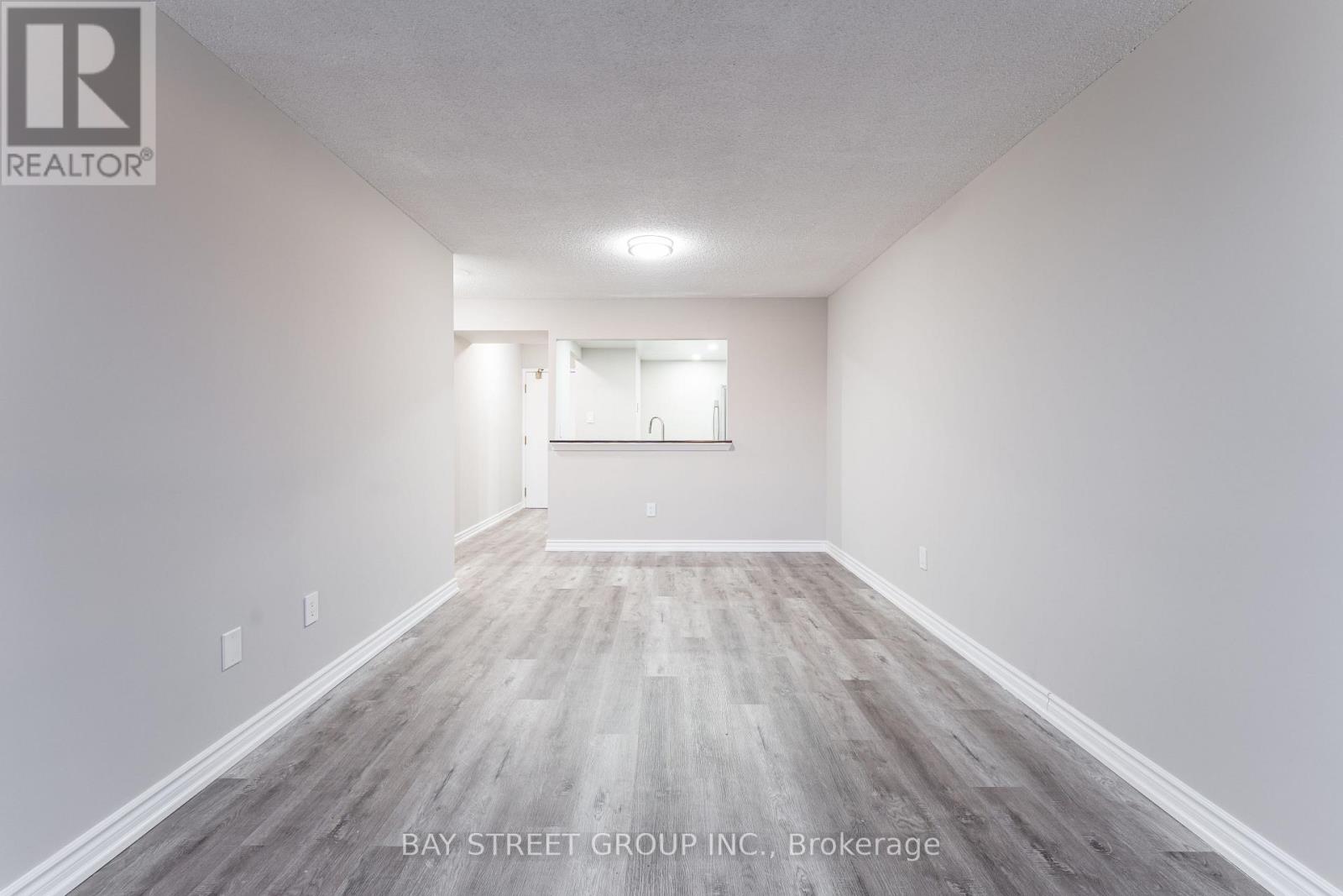 2015 - 5 Greystone Walk Drive, Toronto, Ontario  M1K 5J5 - Photo 13 - E12527964