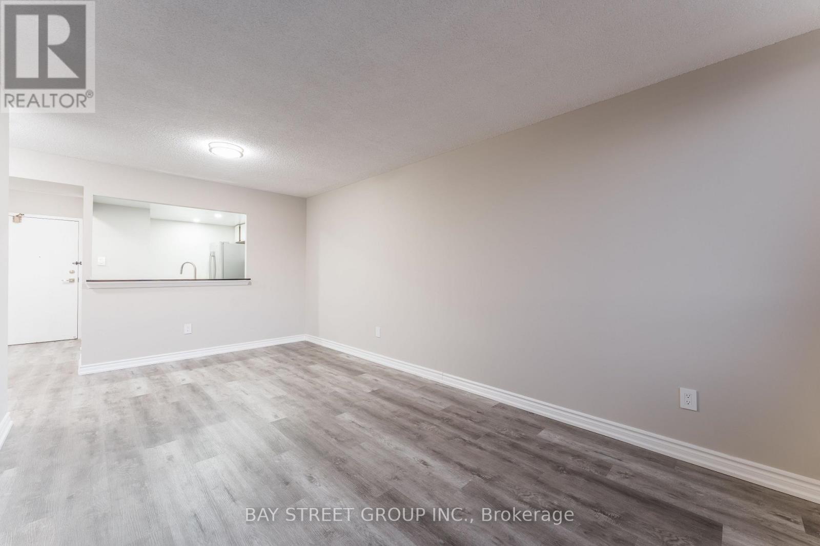 2015 - 5 Greystone Walk Drive, Toronto, Ontario  M1K 5J5 - Photo 14 - E12527964