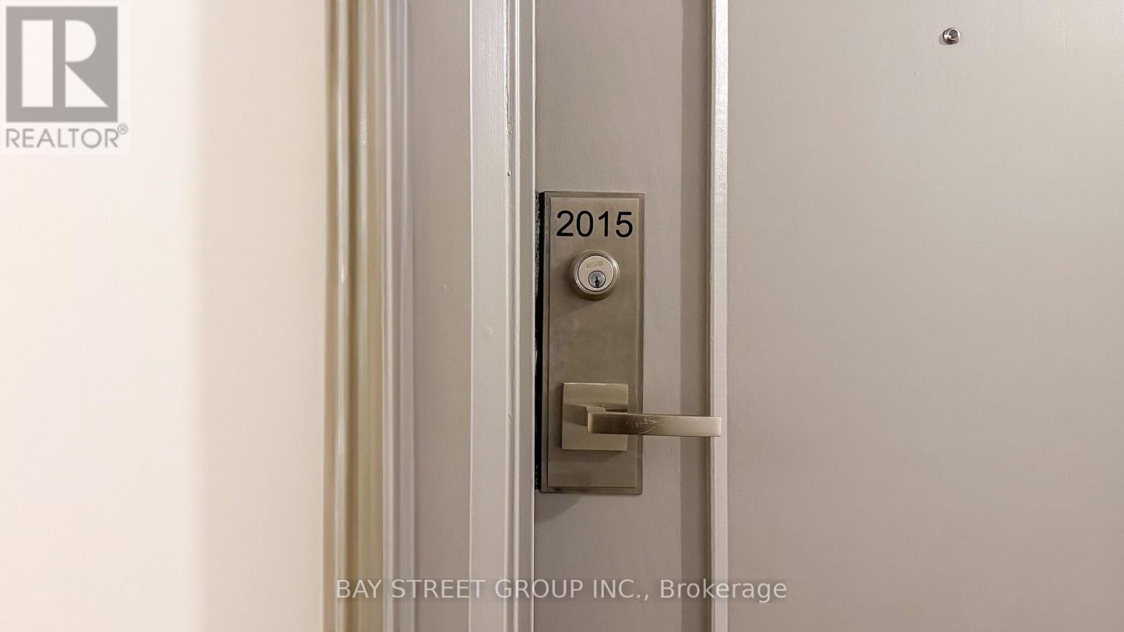 2015 - 5 Greystone Walk Drive, Toronto, Ontario  M1K 5J5 - Photo 2 - E12527964