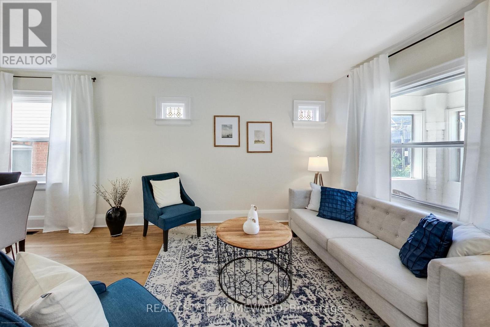 255 Westlake Avenue, Toronto, Ontario  M4C 4T3 - Photo 6 - E12527992