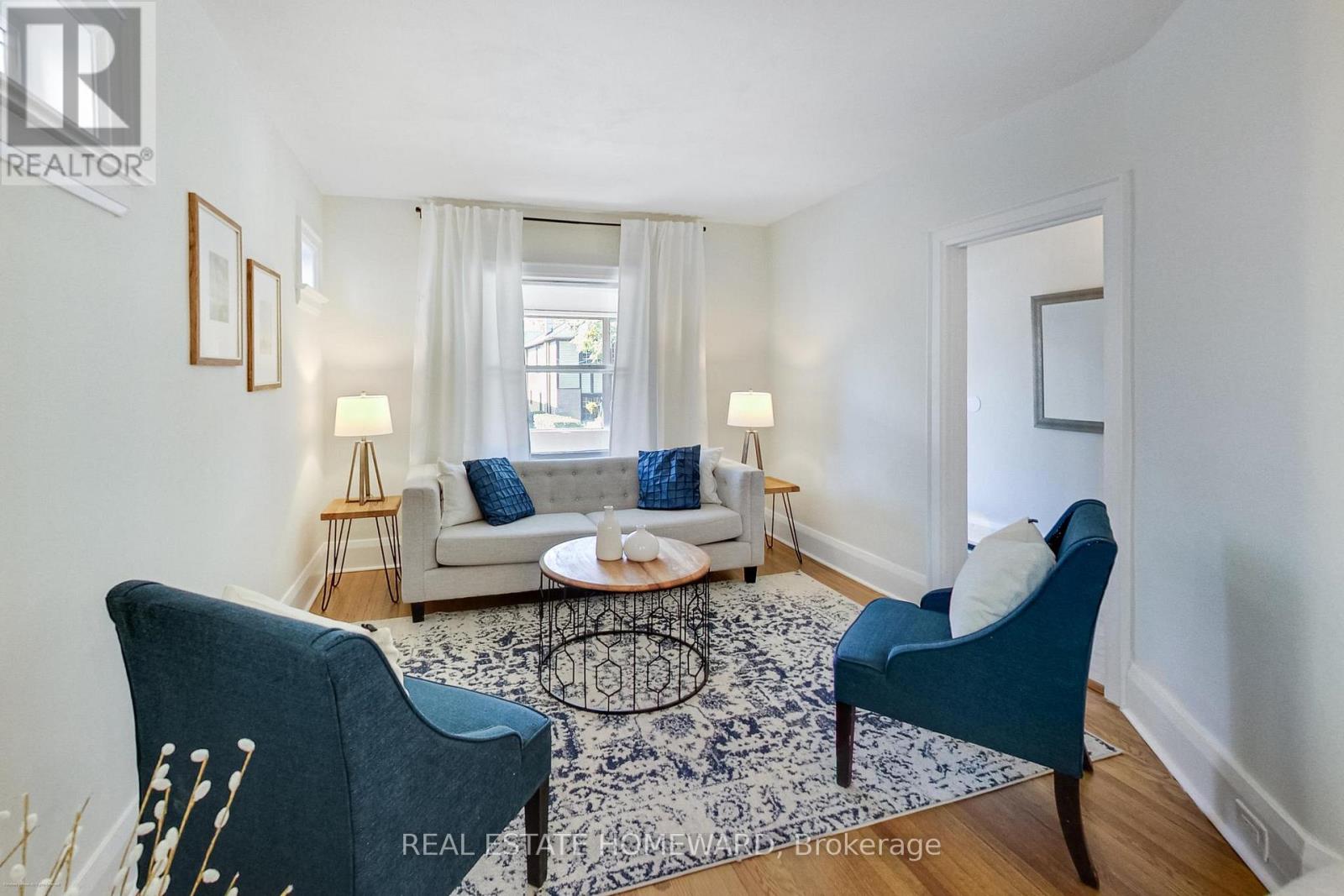 255 Westlake Avenue, Toronto, Ontario  M4C 4T3 - Photo 8 - E12527992