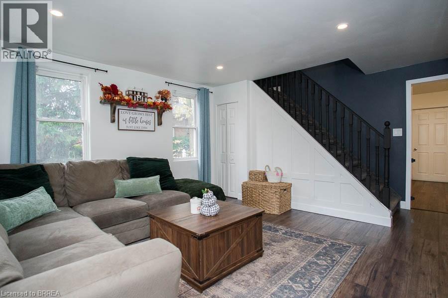 82 Albion Street, Brantford, Ontario  N3T 3M4 - Photo 5 - 40786949