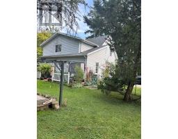 48 FRANKLIN DRIVE, Stratford, Ontario