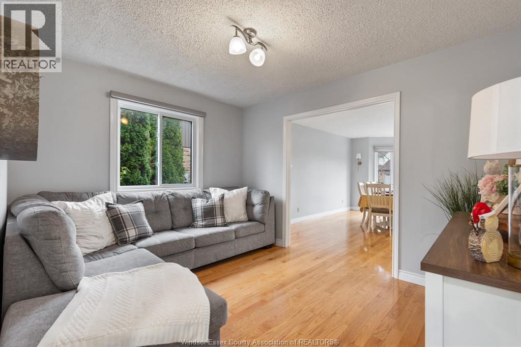 509 Dresden, Tecumseh, Ontario  N8N 4B1 - Photo 11 - 25028432