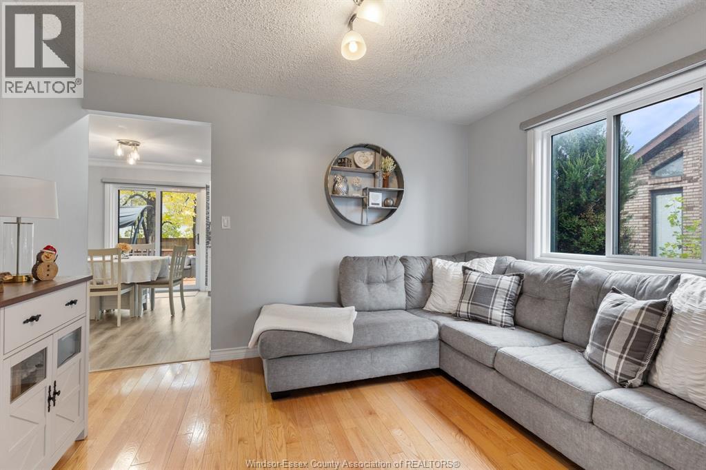 509 Dresden, Tecumseh, Ontario  N8N 4B1 - Photo 12 - 25028432