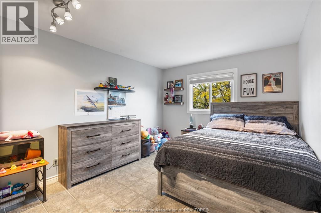 509 Dresden, Tecumseh, Ontario  N8N 4B1 - Photo 3 - 25028432