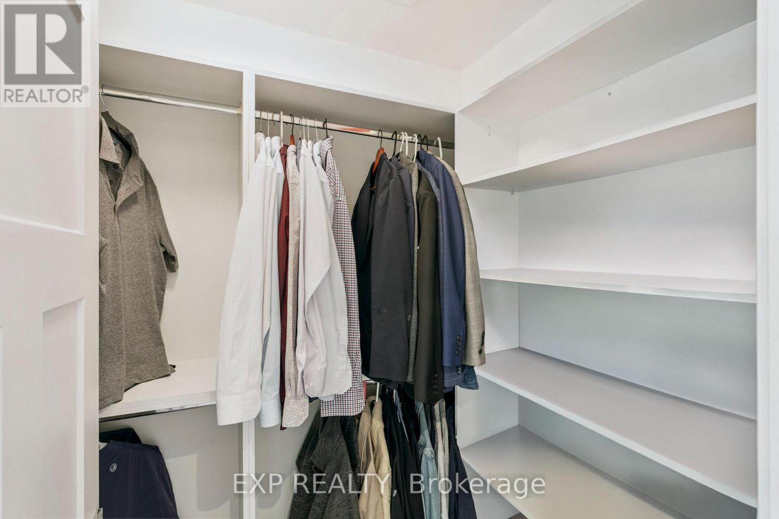 105 Twenty Second Street, Toronto, Ontario  M8V 3M5 - Photo 30 - W12486251