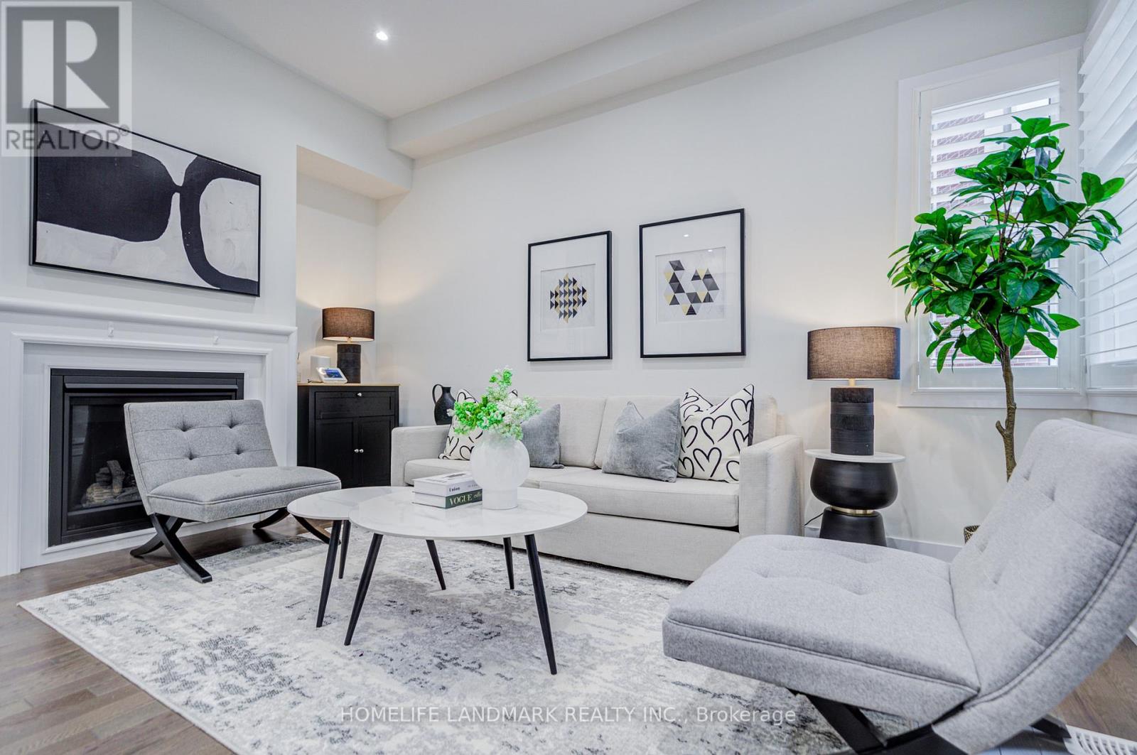 33 Golden Fern Street, Markham, Ontario  L6B 0V3 - Photo 6 - N12527842