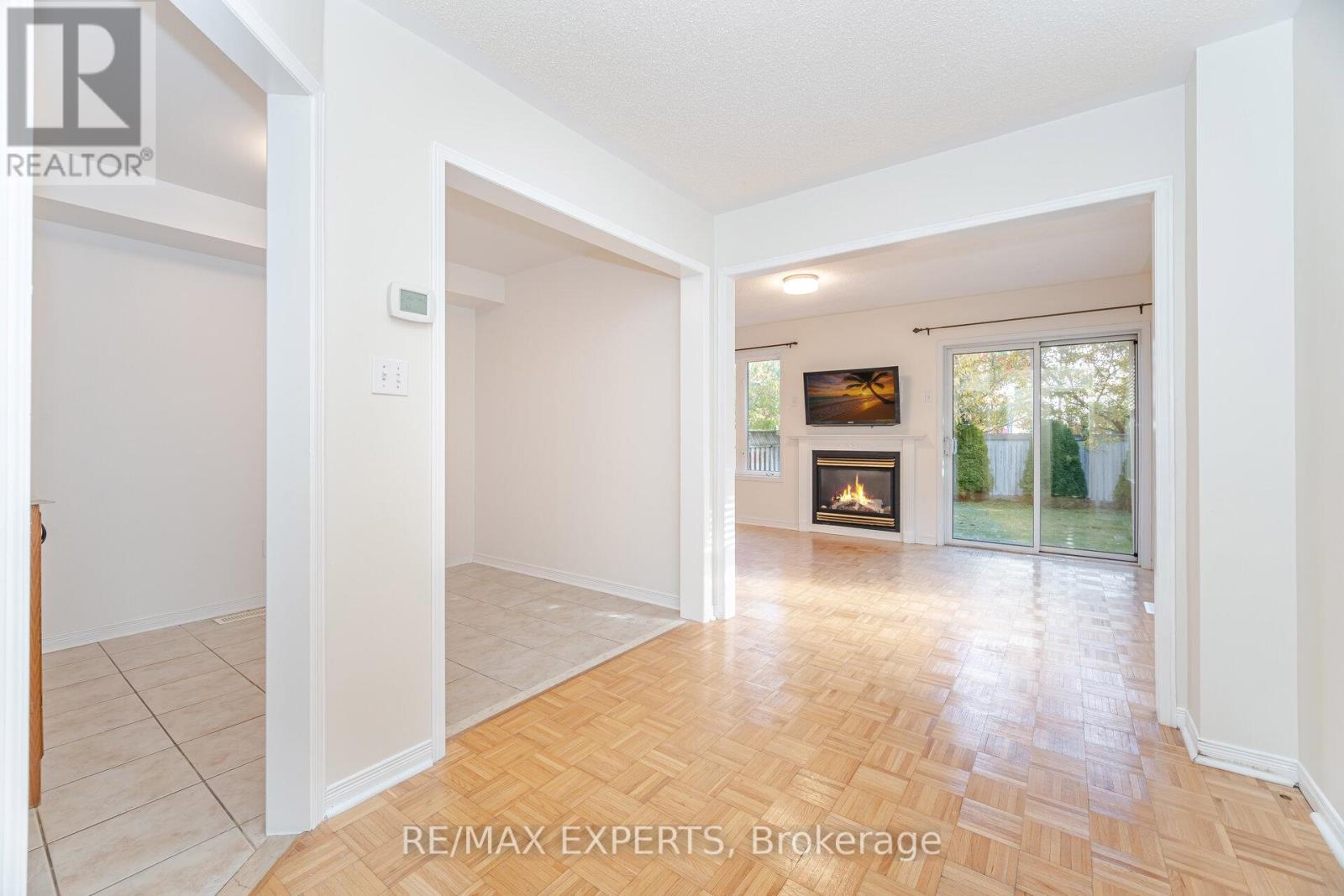 9 Marathon Avenue, Vaughan, Ontario  L4K 5G9 - Photo 15 - N12527856