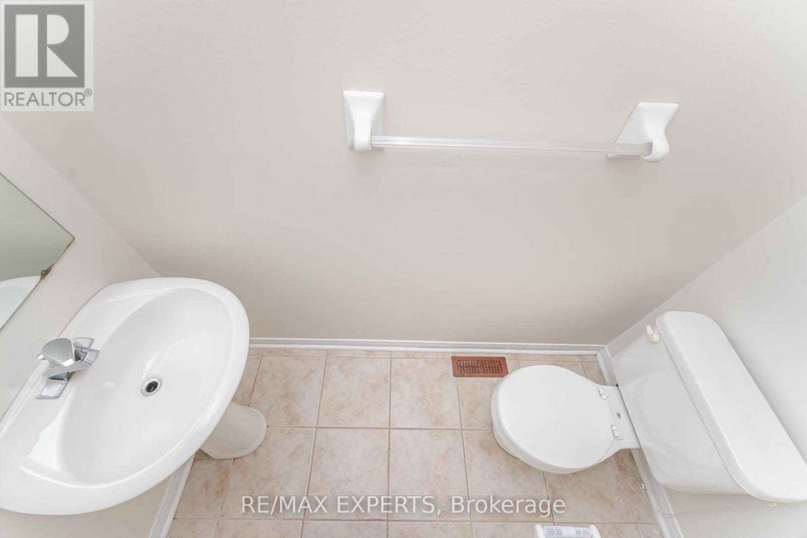 9 Marathon Avenue, Vaughan, Ontario  L4K 5G9 - Photo 19 - N12527856