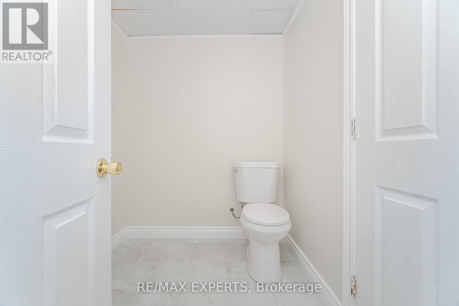 9 Marathon Avenue, Vaughan, Ontario  L4K 5G9 - Photo 41 - N12527856