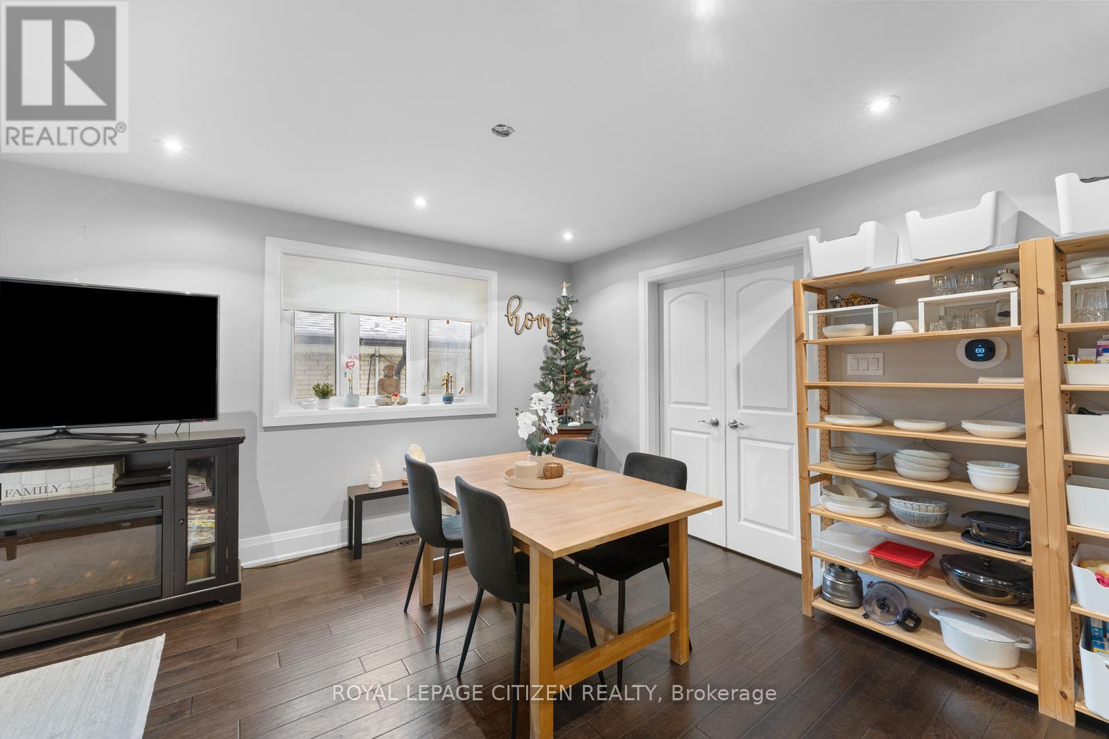 43 Railway Street, Vaughan, Ontario  L6A 1P7 - Photo 7 - N12527940