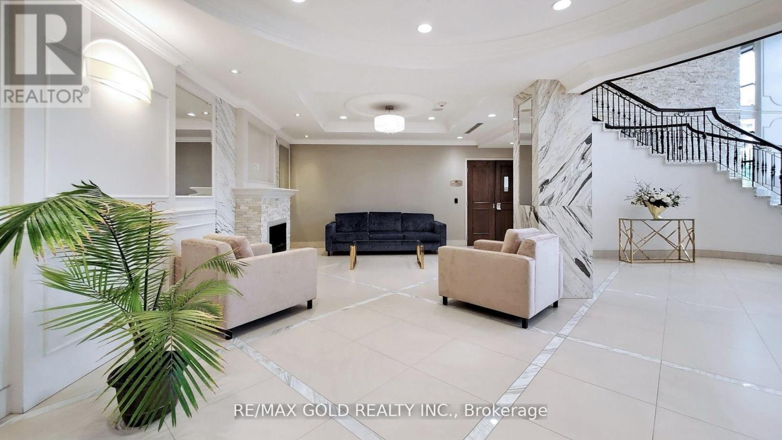 901 - 89 South Town Centre Boulevard, Markham, Ontario  L6G 0E8 - Photo 11 - N12528038