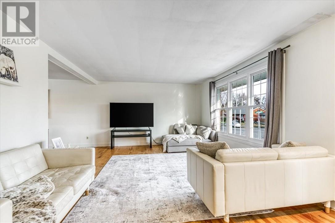 6 Cobalt Street, Falconbridge, Ontario  P0M 1S0 - Photo 11 - 2125590