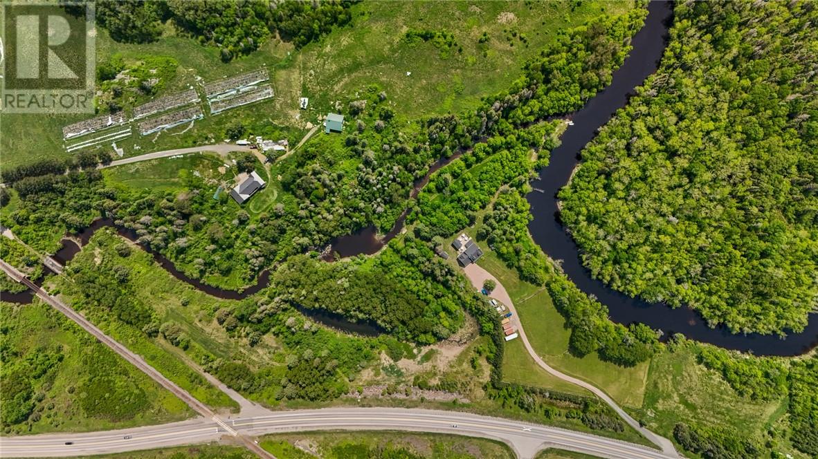 9262 Highway 17, Warren, Ontario  P0H 2N0 - Photo 1 - 2125578