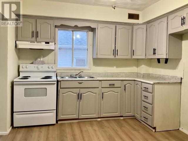 369 Bessie, Sudbury, Ontario P3C 4H6 - Photo 12 - 2125553