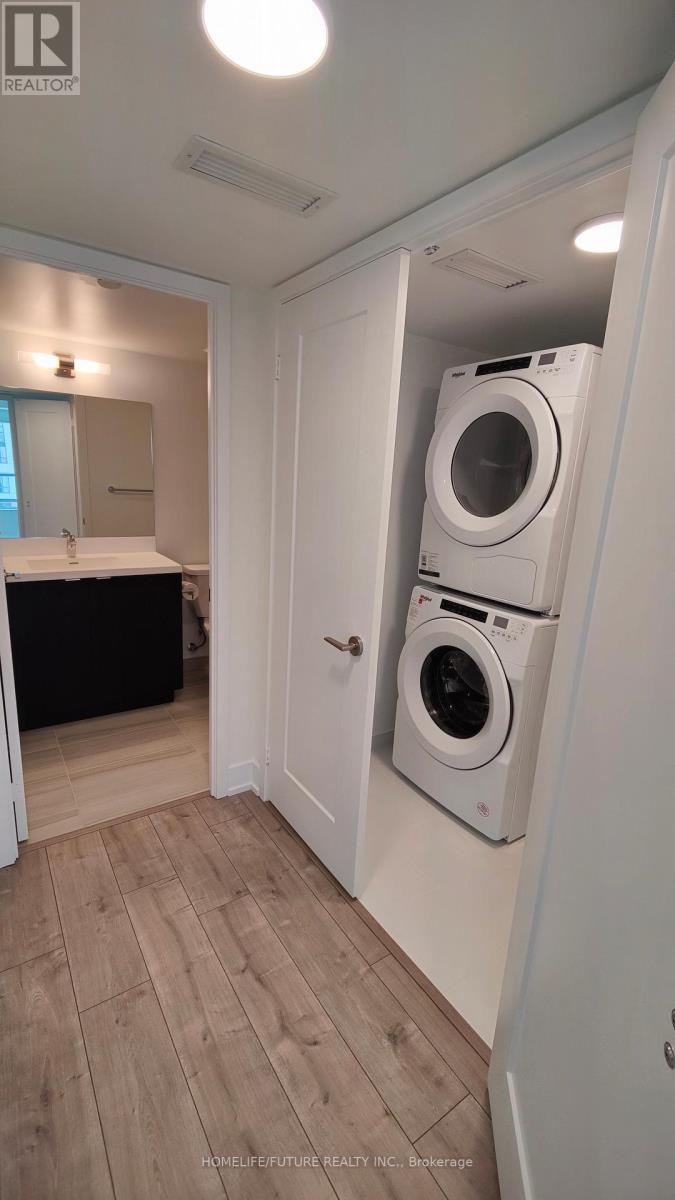 1101 - 10 Eva Road, Toronto (Etobicoke West Mall), Ontario  M9C 1E8 - Photo 20 - W12513710