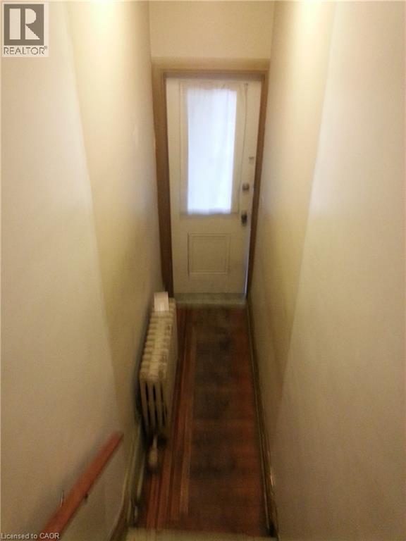 59 Victoria Avenue N, Hamilton, Ontario  L8L 5E3 - Photo 4 - 40774537