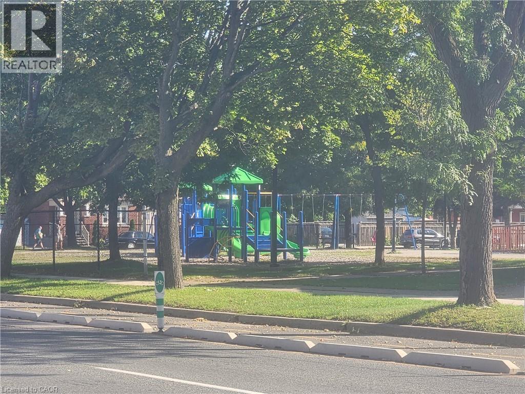 59 Victoria Avenue N, Hamilton, Ontario  L8L 5E3 - Photo 31 - 40774537