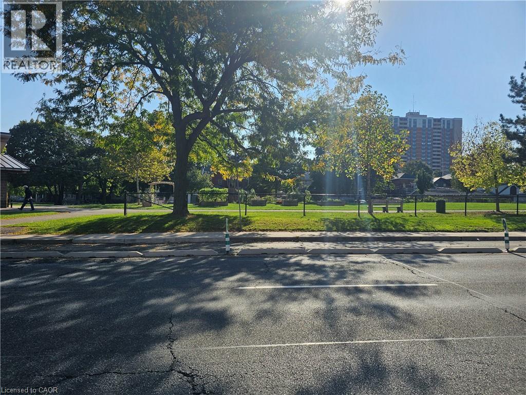 59 Victoria Avenue N, Hamilton, Ontario  L8L 5E3 - Photo 32 - 40774537