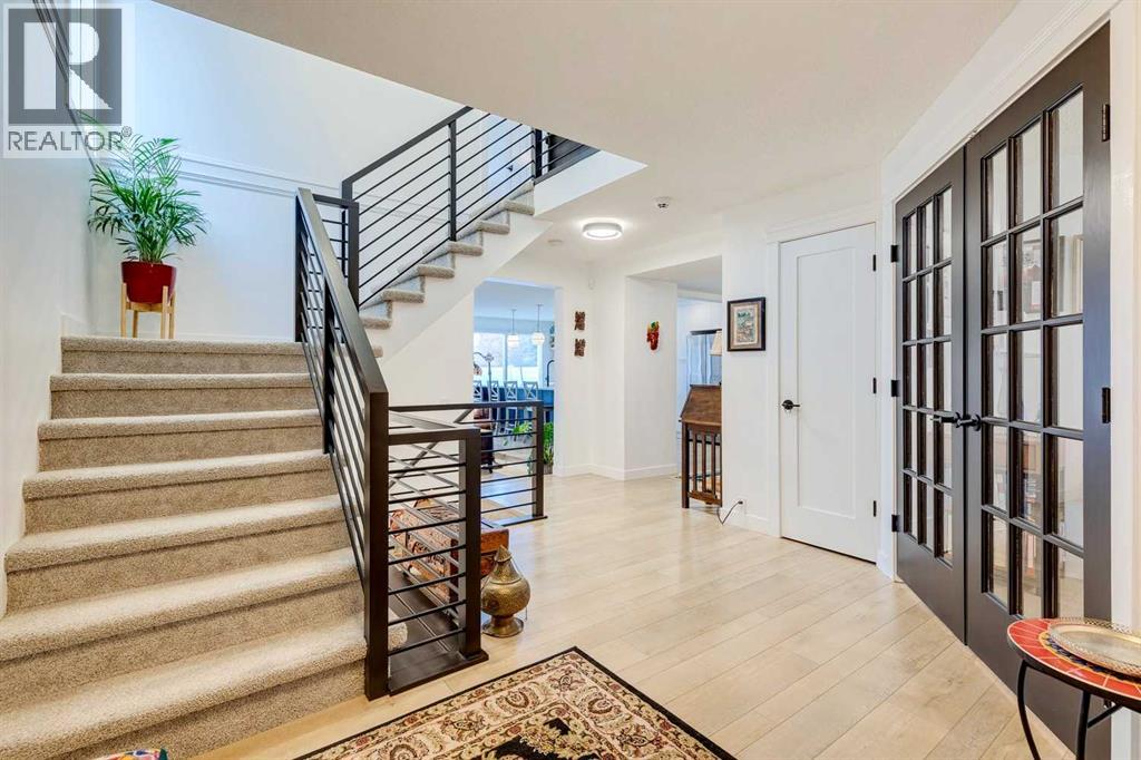 24 Wood Crescent Sw, Calgary, Alberta  T2W 4B6 - Photo 5 - A2267237