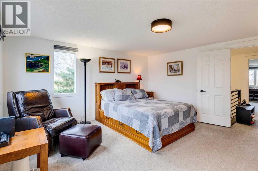 24 Wood Crescent Sw, Calgary, Alberta  T2W 4B6 - Photo 24 - A2267237